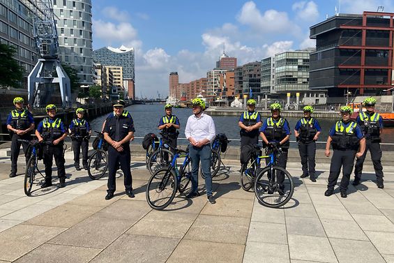 dritte Fahrradstaffel der Polizei Hamburg